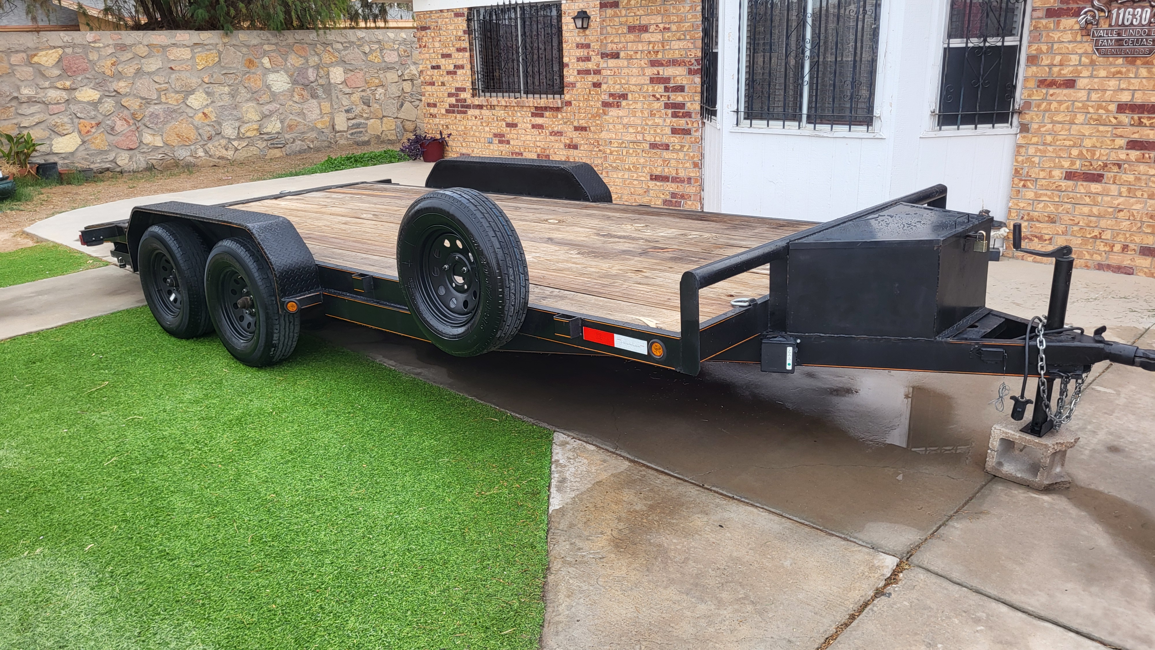 Car hauler trailer
