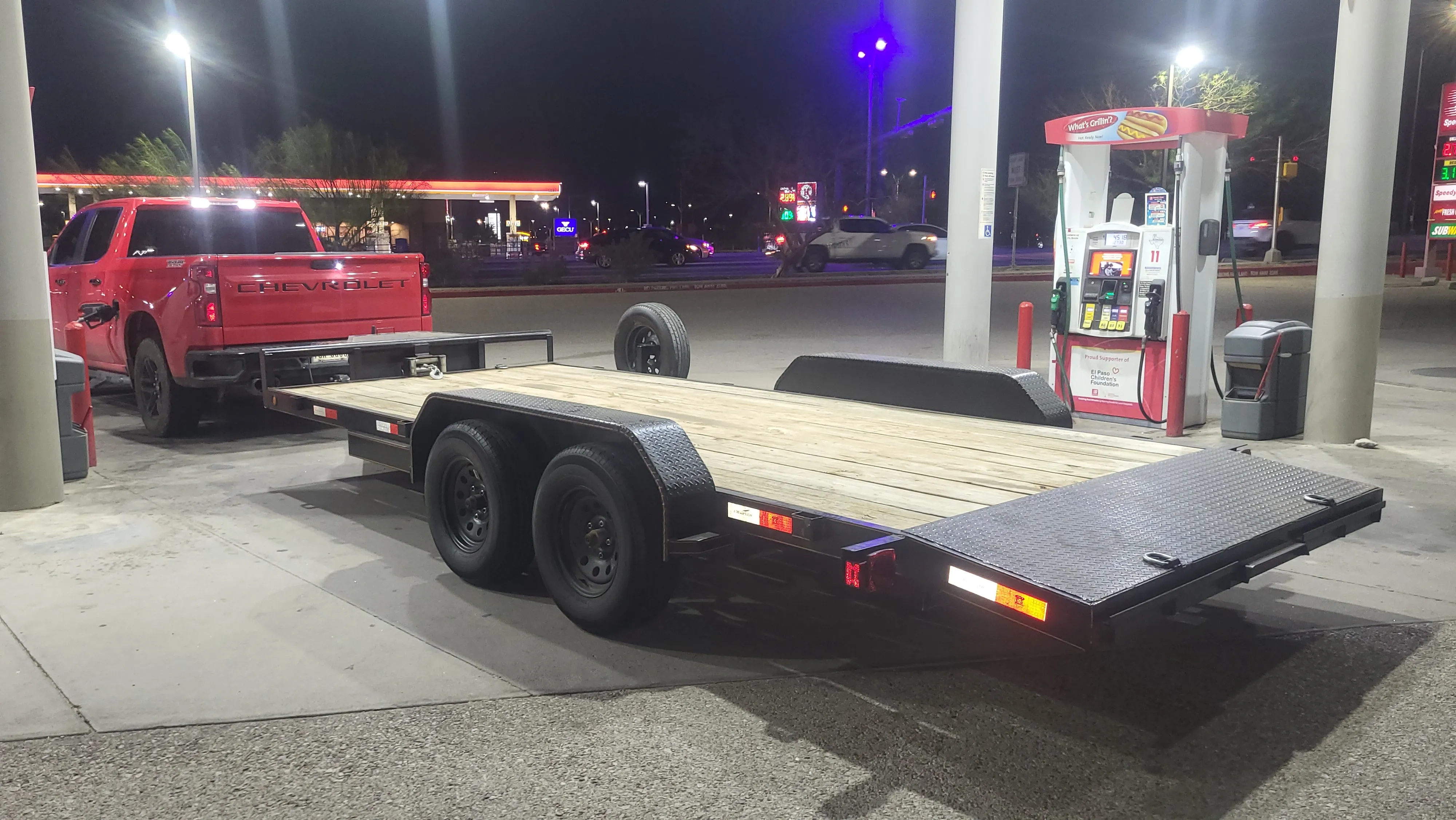 Car hauler trailer